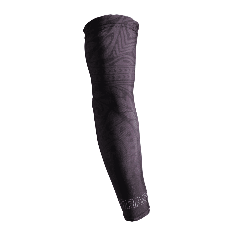 Manchon de compression noir à motif polynésien ton sur ton
